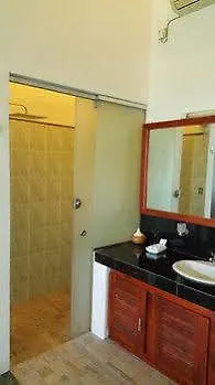 Albatross Boutique Villa Kandy Otel